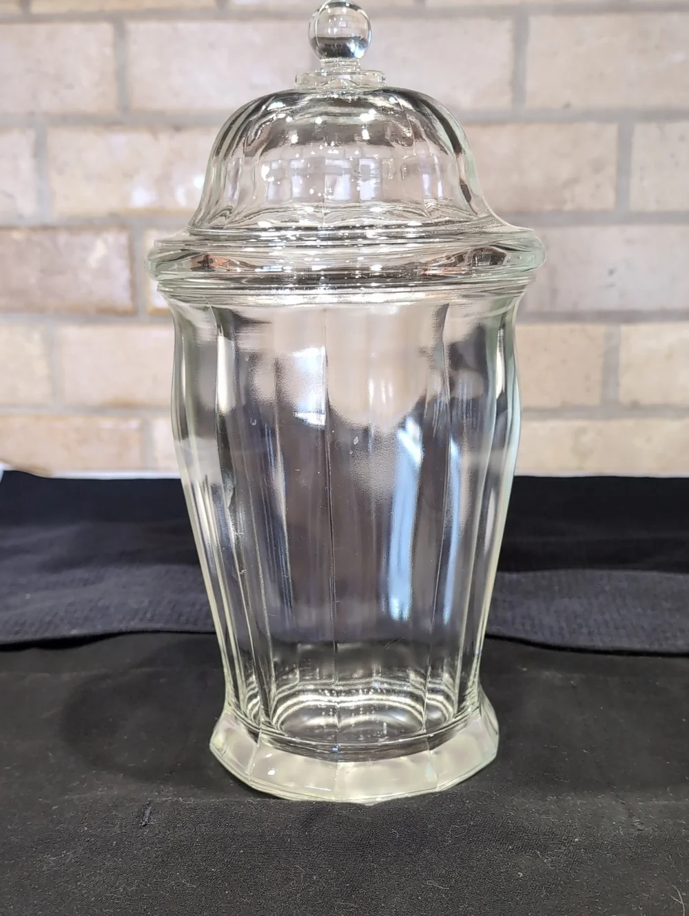 Large Indiana Glass Co. Apothecary Jar With Lid Clear Glass